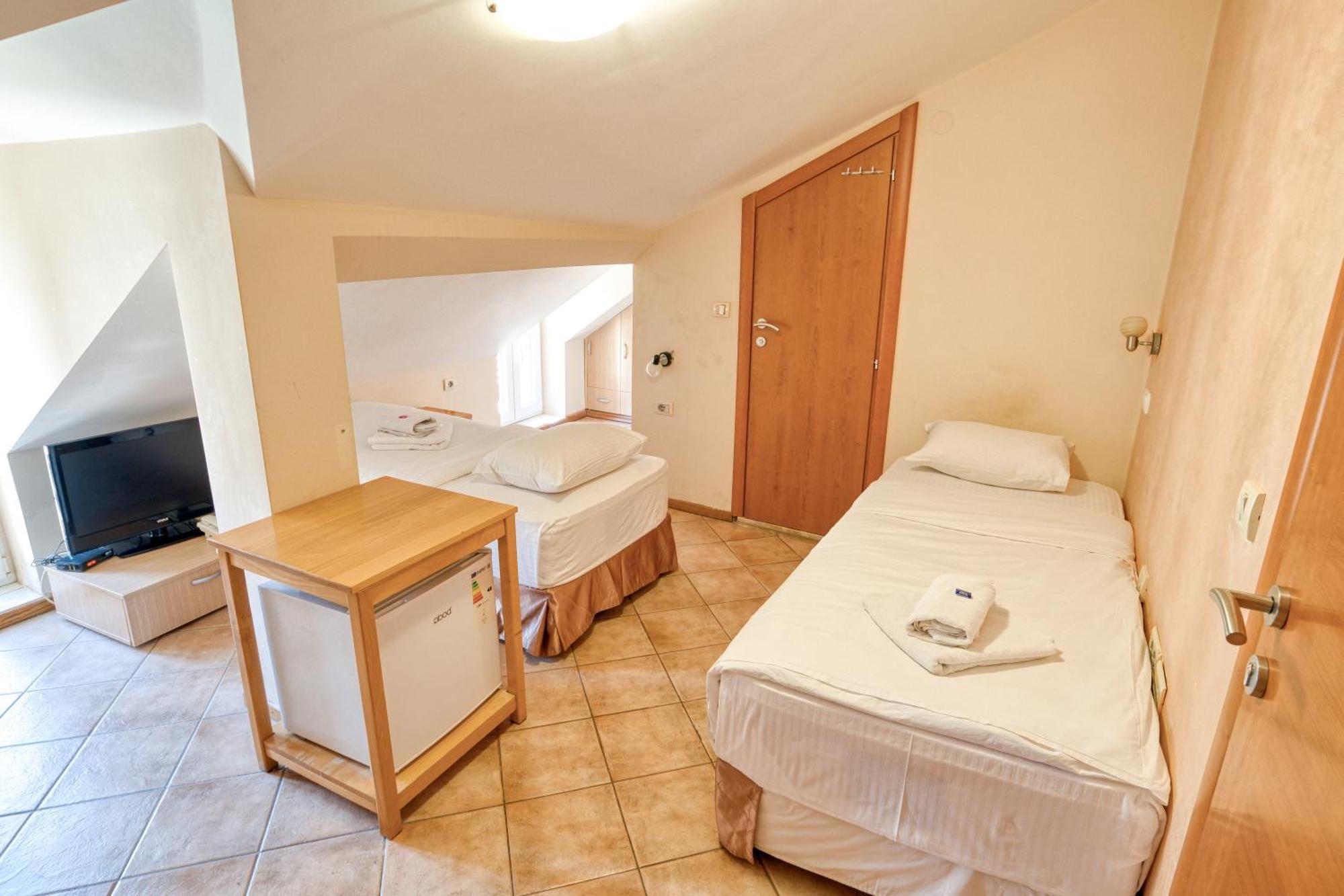 Hotel Rendez Vous Kotor Luaran gambar