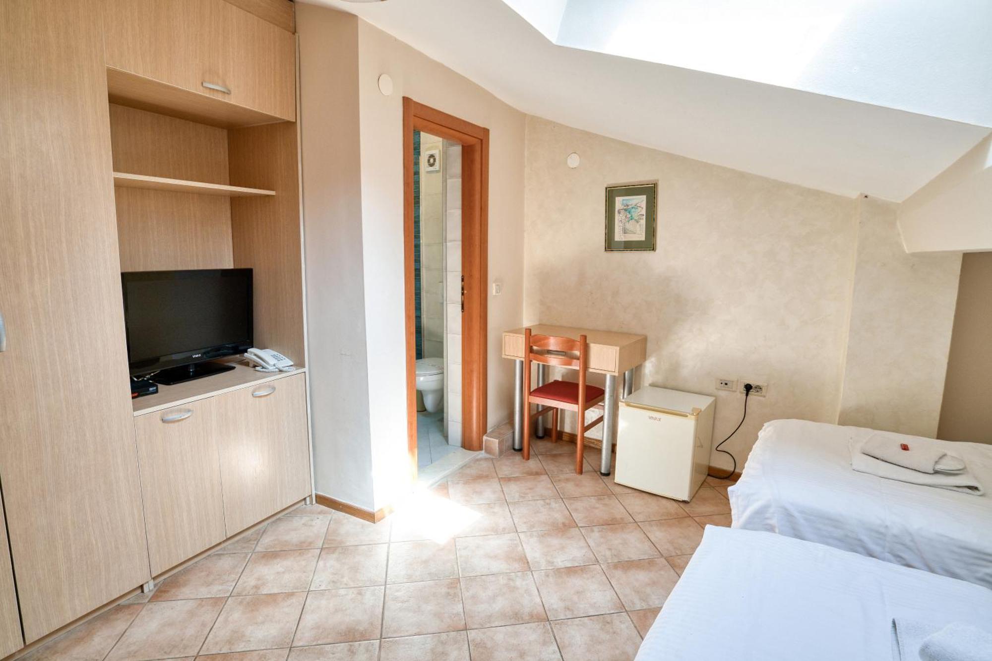 Hotel Rendez Vous Kotor Luaran gambar
