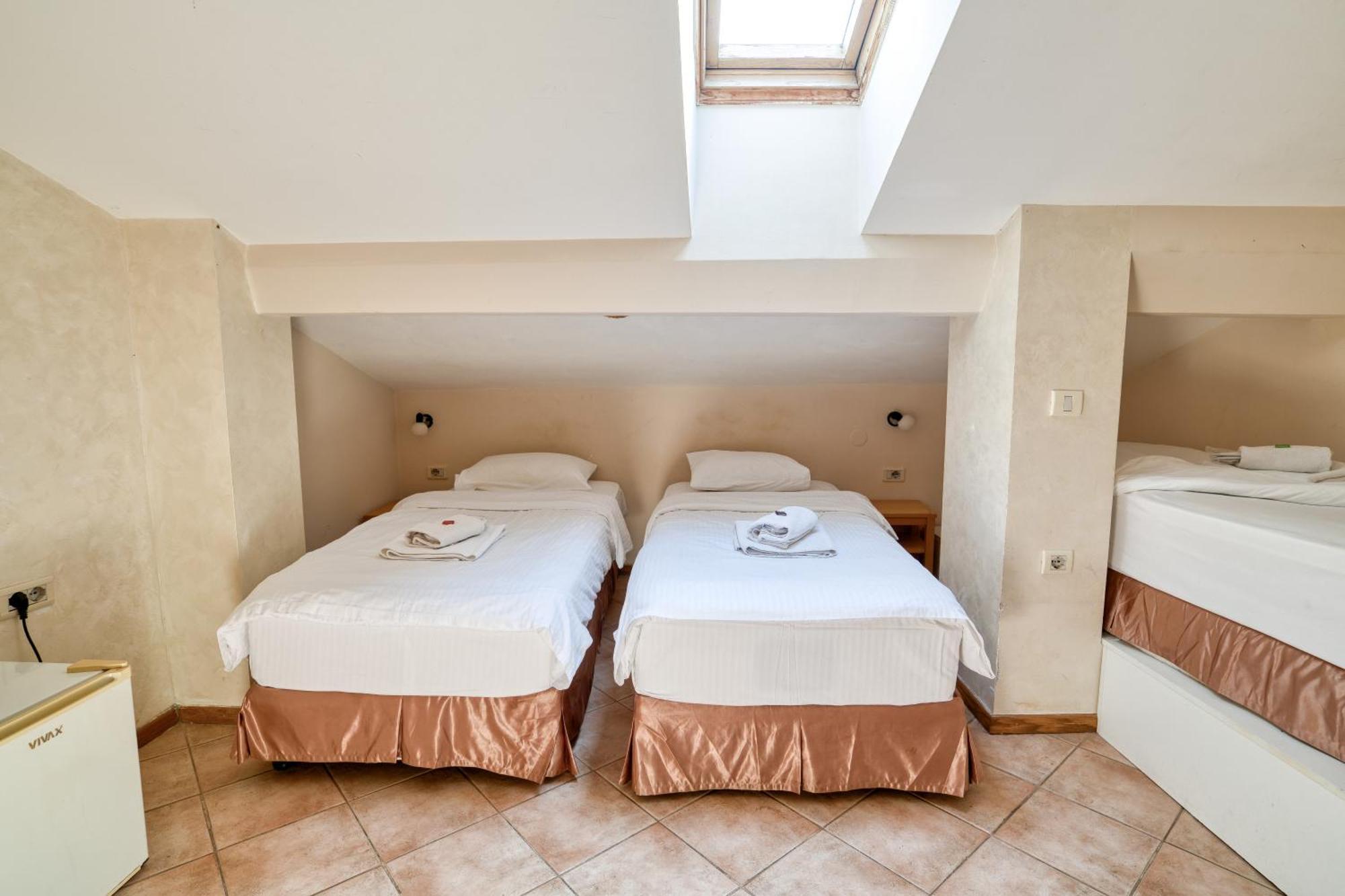 Hotel Rendez Vous Kotor Luaran gambar