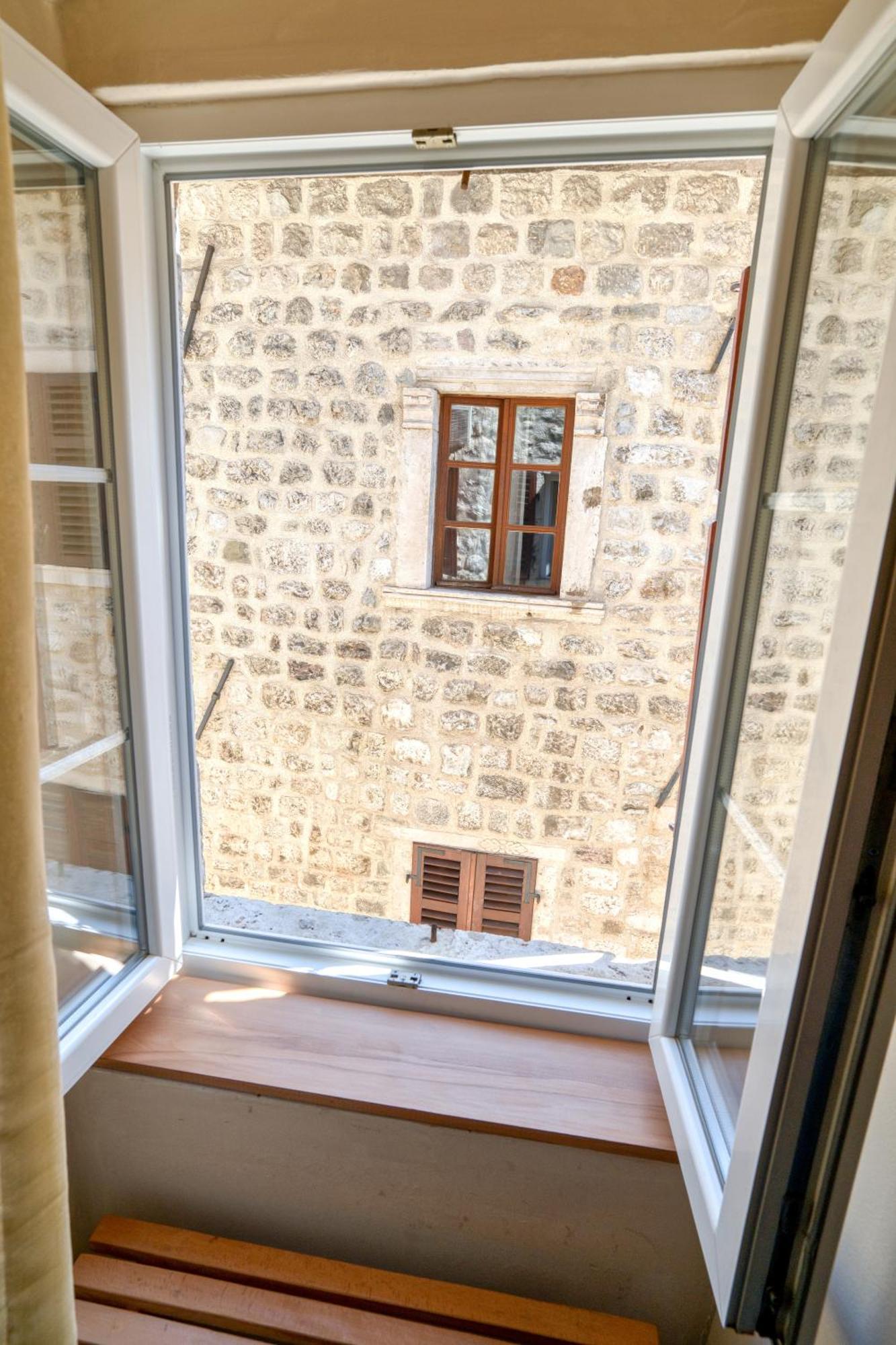 Hotel Rendez Vous Kotor Luaran gambar