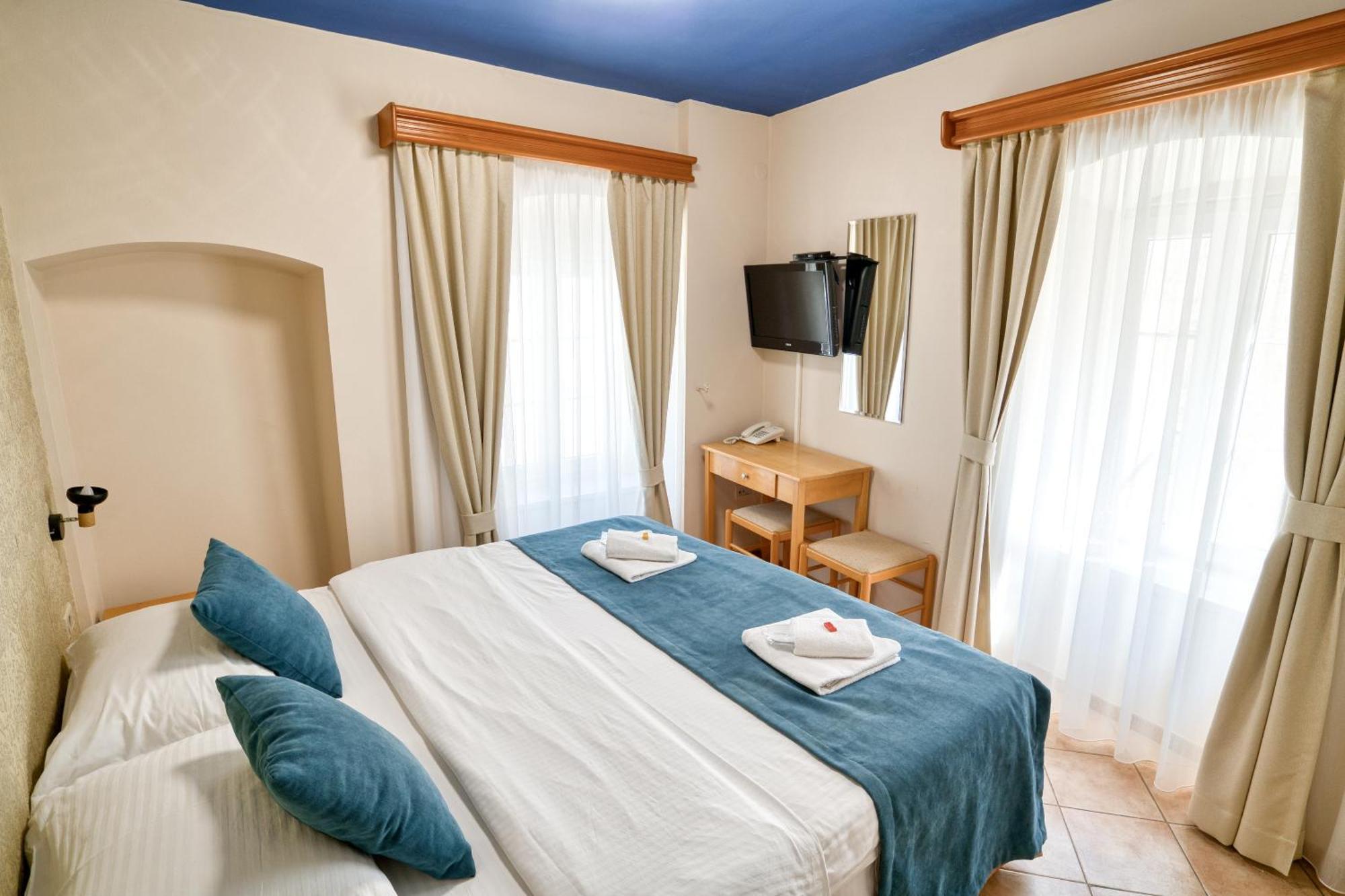Hotel Rendez Vous Kotor Luaran gambar