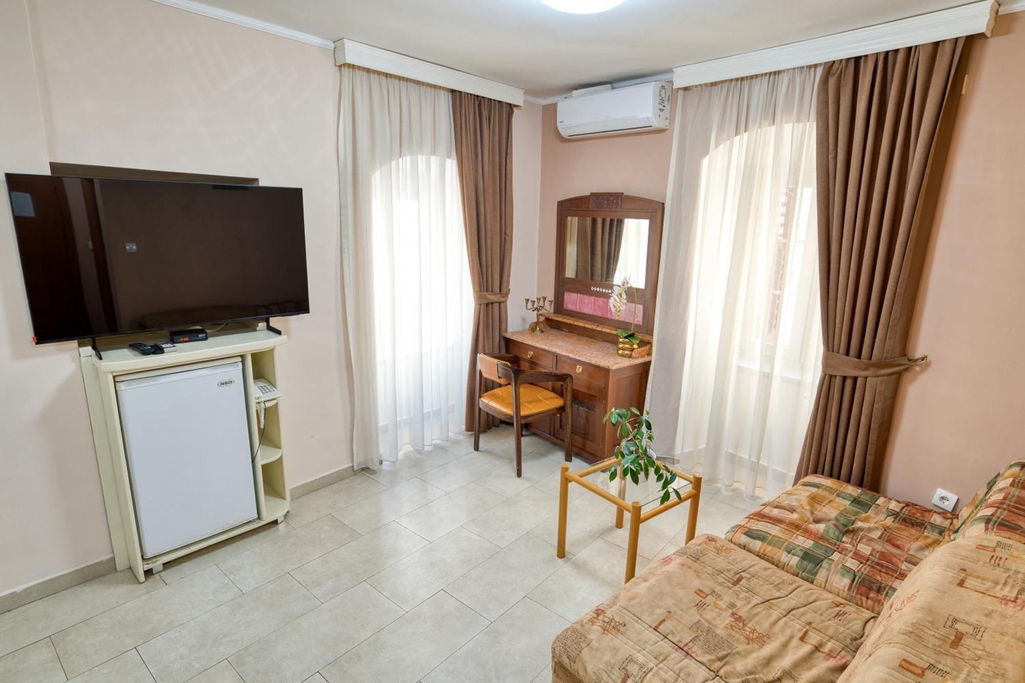 Hotel Rendez Vous Kotor Luaran gambar